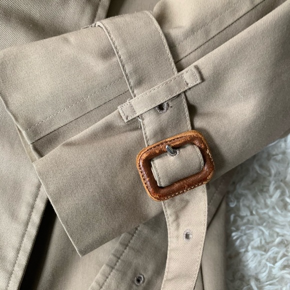 Burberry’s London Vintage Trench - - Picture 11 of 16